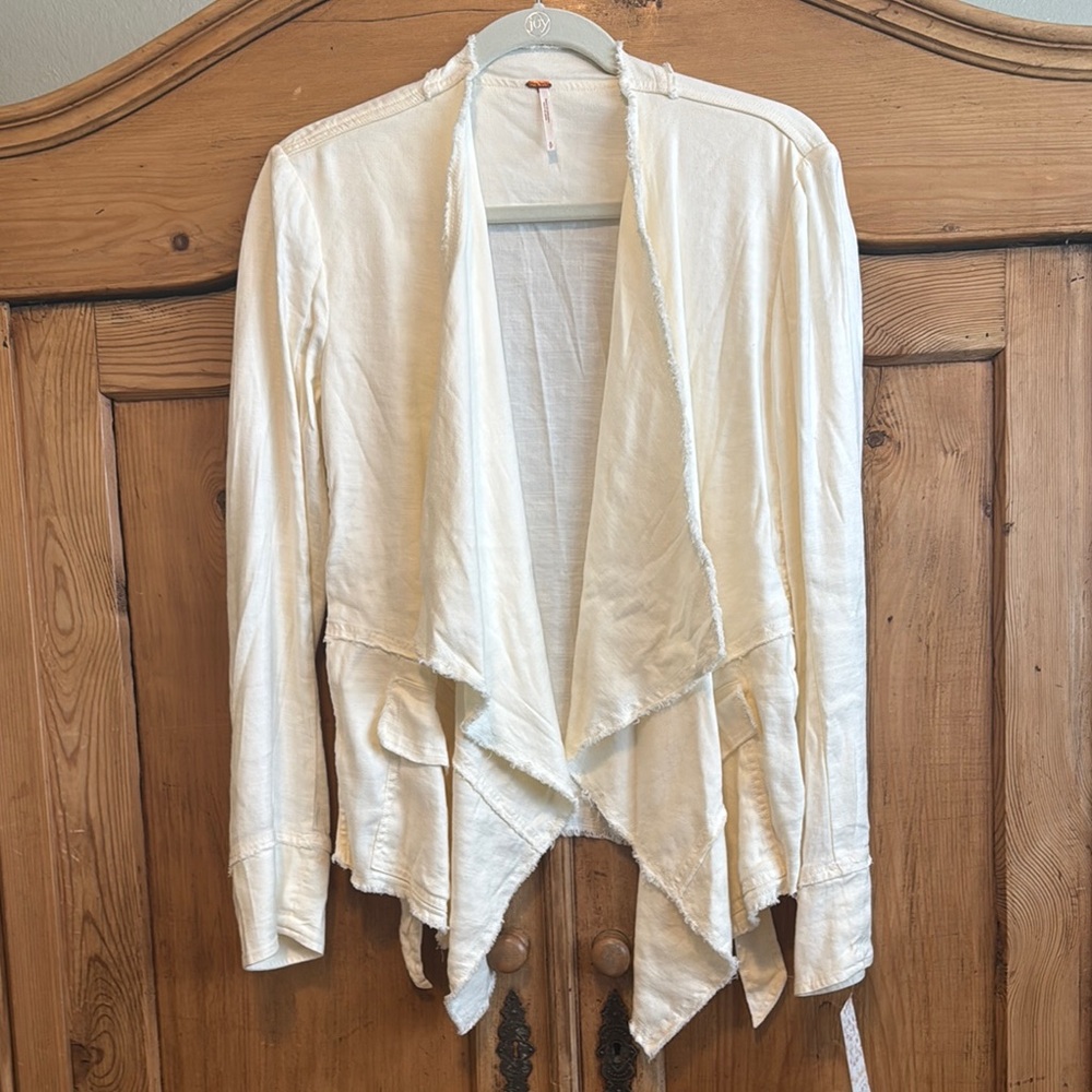 Free People NWT cream / off white linen blend draped open jacket